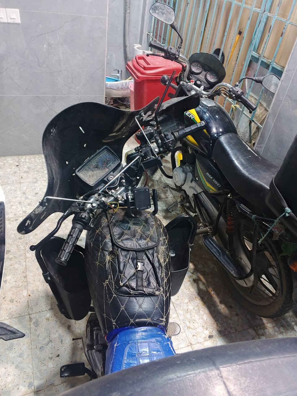 سلام عليكم دراجه سونك مديل 2023
دراجه خير من الله وشوفت عينك بل صور اكفل بس سرقه المحرك ما مدود علي سبانه يرادلها باتري علمود دير سلف هسه عادي هندر وتشتغل السعر 450 وبيها مجال مدينه الصدر ***********
