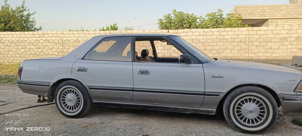للبيع هارتوب صالون جاهزه من كلشي
تدفئه تبريد شرط
محرك ونجي رقم دولي 
تحويل ثاني يوم 
سعر 45وحياكم الله 
للاستفسار تصل ***********
