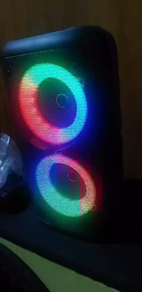 سبيكر شحن • مايك