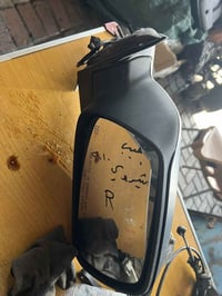 تم توفير مرايه جانبيه جيب شيروكي جهه يمين نضيف للاستفسار 07721328367 و...