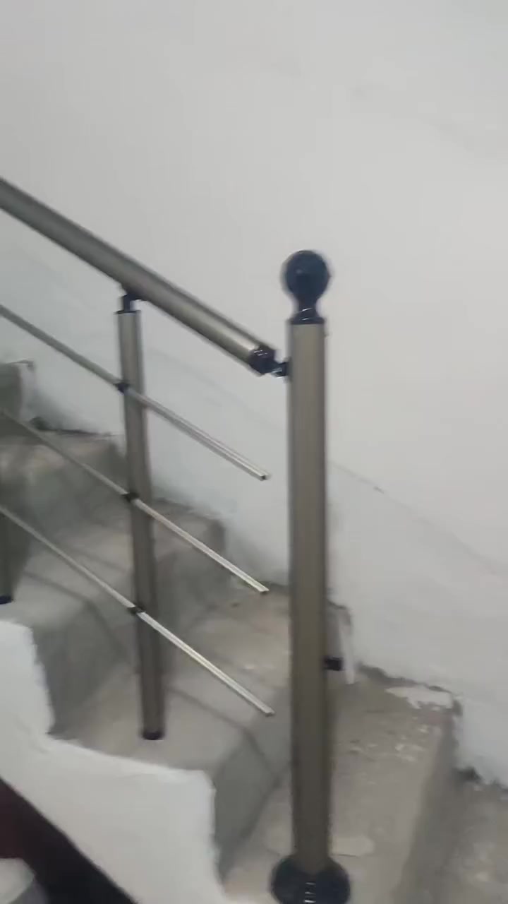 عمل محجرات الالمنيوم 
دائري مربع متوفر جميع الالوان 
متانة قوية وتدوم لسنوات طويلة

ه‍ /***********
قره تبة/ مقابل الغسل
