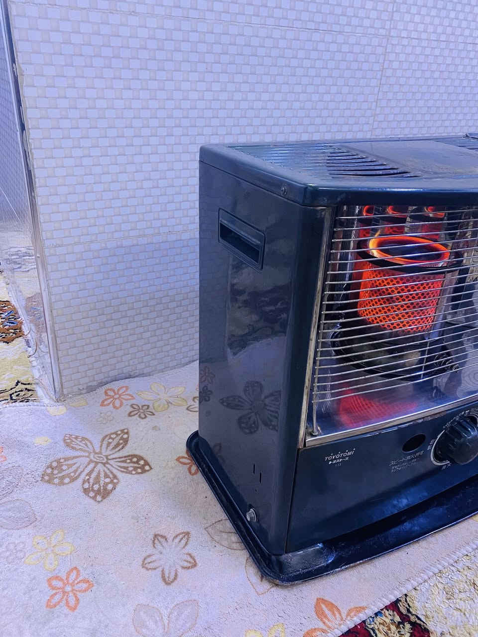 إسلام عليكم صوبه شغاله بشرط كل عيب مابيهااا لاهيس ولاغاز السعر 40 وبيها مجال الشراي يتصل على الرقم ***********
