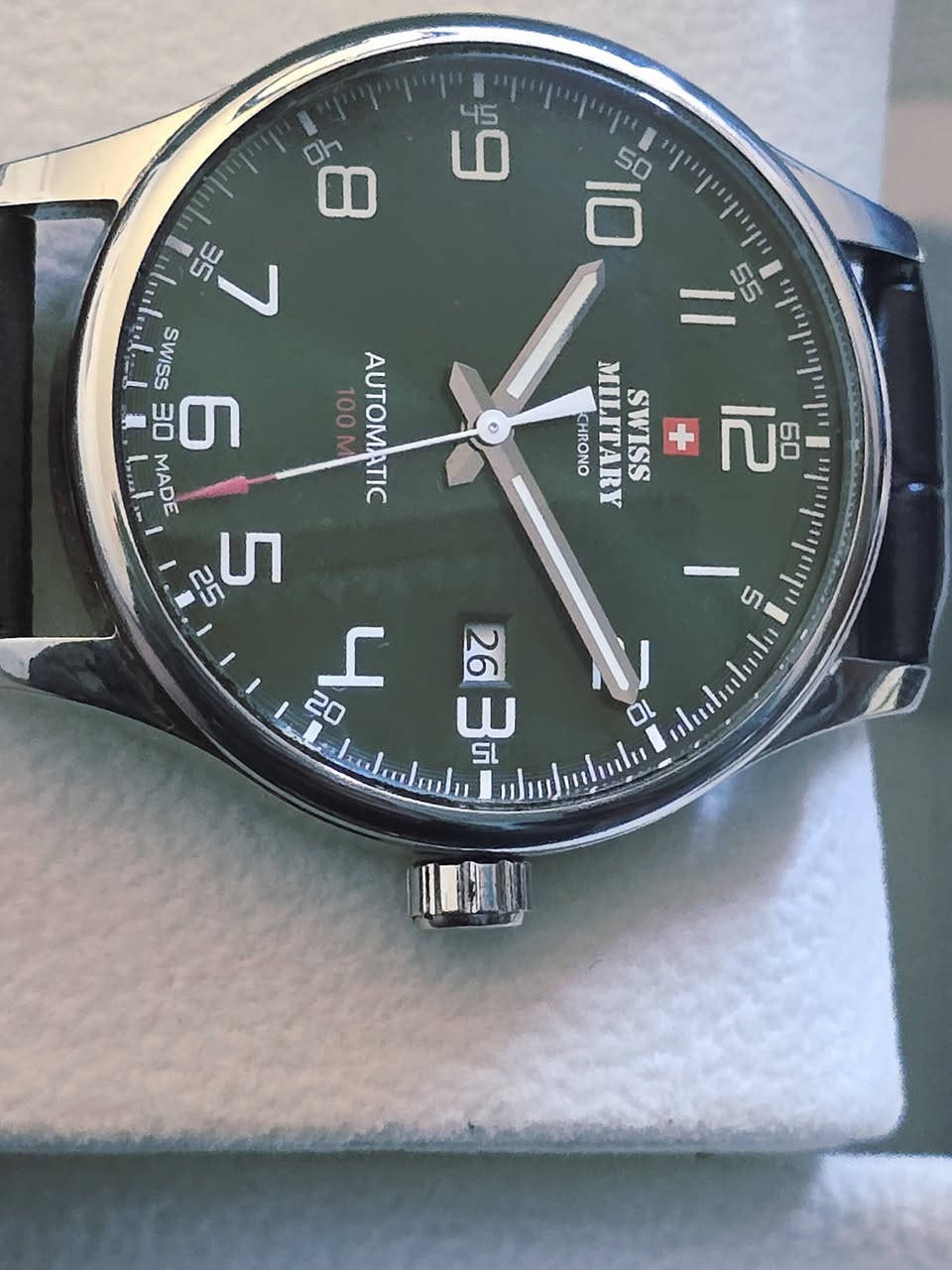 Swiss Military by chrono
 سويس ملتري 
سويسري اصلي اوتوماتيك 
جام زفير 
مينا زيتوني
أرقام واميال لامينوس 
سير جلد مستبدل 
مكينه اوتماتيك معلمه 
قطر ٤١

٢١٠ دولار 
المكان اربيل 
يوجد توصيل 
Samer Akeel AlJboory 
رابط التكتوك 
https://www.tiktok.com/@samerakeelwatch?_r=1&_t=ZS-92XzzfzgLln


**إذا كنت صاحب هذا الإعلان وتريد حذفه لأي سبب، رجاءا أرسل رسالة إلى الدعم الفني**