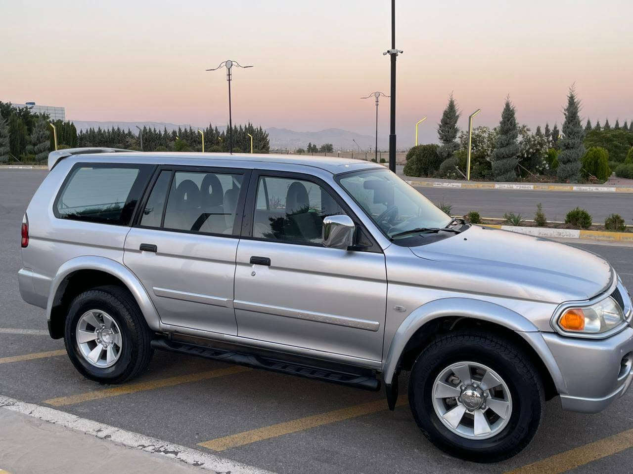 مسوبوشي ناتيفيا ٢٠٠٨ خليجي 
كير محرك تبريد حداديه بشرط 
فور ويل تخم تايرات جديد سنويه بسمنا 
صبغ فقط قطعه وحده السياره بدون أي حادث وبدون أي بارد 
العنوان السليمانيه السعر ٩٣ مجال بسيط 
*********** السليمانية, العراق
