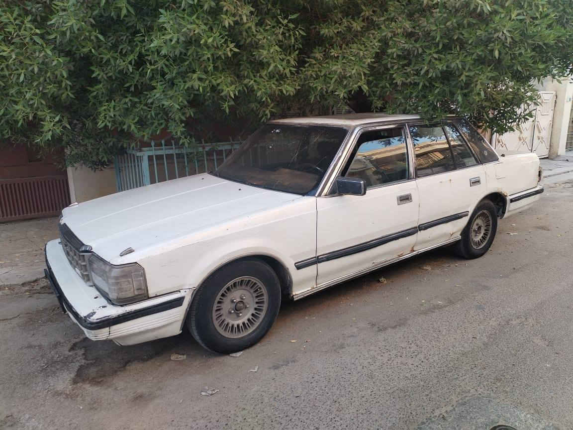 سوبر 85 گير ومحرك بطة
بلادية من الدعامية للدعامية
رقمها دولي
رايدها ب50 ورقة
***********
