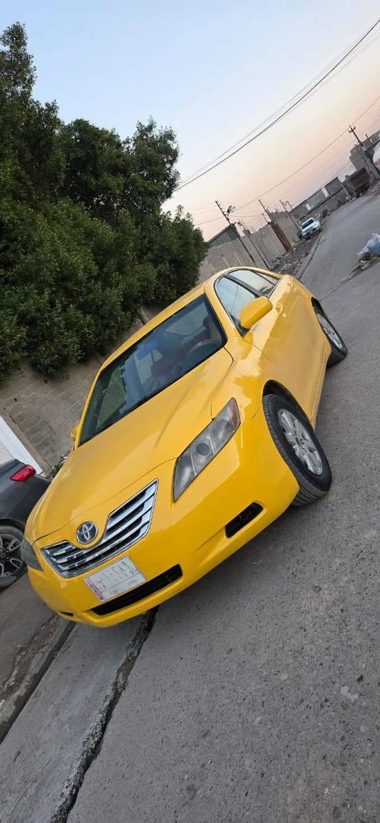 ***********
كامري مديل 2009    وارد امريكي   حادث باب سائق  فقط 
     تدفئه تبريد قعتين 
 صدر خلفي امامي نظيف تخم تاير نظيف مسجل شاشه.   DVD   اواكس. ارام.  كامره خلفيه
 نظام.  ABS  مانع انزلاق.   
 محرك. 4 سلندر  حجم 2400   محرك او كير خير من الله. 
مكاني بغداد مدينه صدر  سعر 75 او بيه مجال *********** بغداد, العراق
