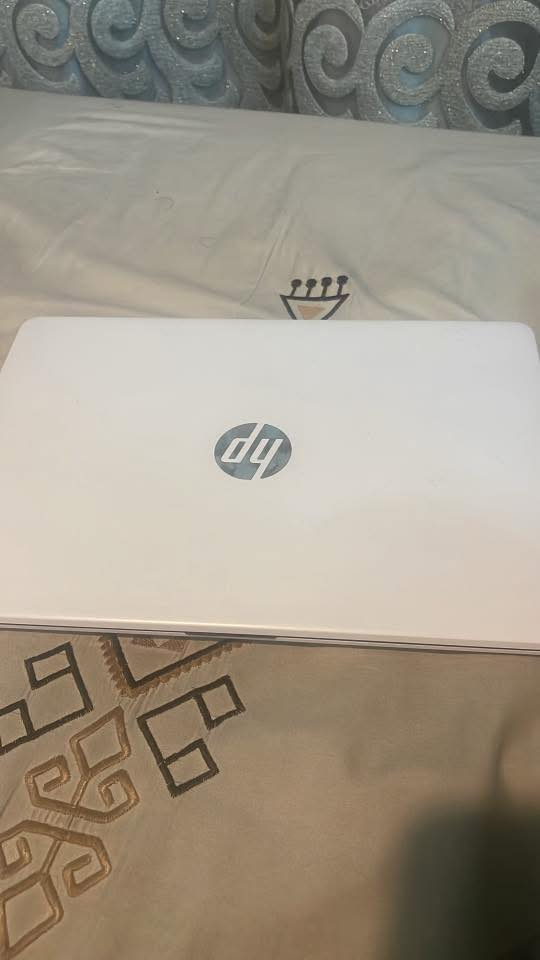 السلام عليكم لابتوب hp استعمال جدا قليل جديد نظافه 100‎%‎ سعرة 325  الف بي مجال اخوتي


**إذا كنت صاحب هذا الإعلان وتريد حذفه لأي سبب، رجاءا أرسل رسالة إلى الدعم الفني**