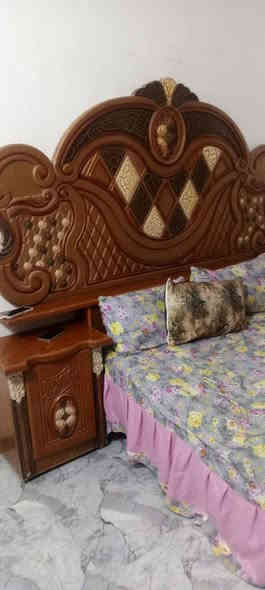 غرفه البيع نضيفه عوزهه بس جام مال الكنتور ما مكسره صاج  جديده  مكان ناصريه مركز السعر 900 او بيهه مجال الرقم ***********
