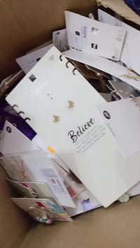 كراتين اكسسوارات • مكياج • توصيل مجاني