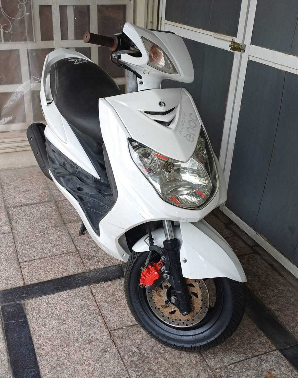 سلام عليكم
سكنس فحل للبيع 
العنوان البنوك ..
السعر ٨٠٠ وبيه مجال
للاستفسار ***********
