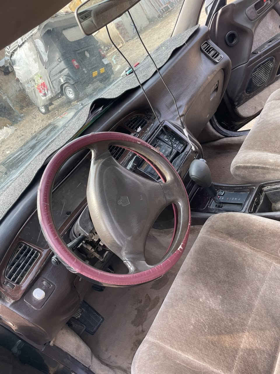 يا الله 
السلام عليكم بطه ٩٣ رقم واسط مكينه وكير مكفوله تفحص وتشوف  مكينه ٢٥٠٠ تبريد شغال سياره عدنا من ٢٠١١ مال بيت ما متعوبه سنويه باسمنه السعر ٤٨ وبيه مجال 
مكان السياره قلعة سكر 
الاستفسار اكثر 
***********
