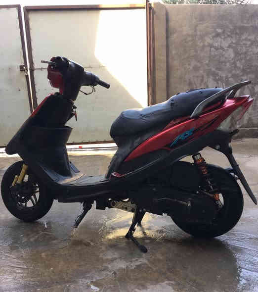 ماكس عدله الدراجه  مكفوله كله شغاله سلف هندر 
كهربائيات شغاله كلهه محركه نااعم ما مفتوح 

بيهه هواي تزويد مكاني حله ورديه خارج سعر ٤٥٠ ***********
