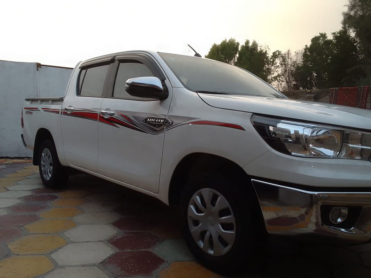 هايلوكس م2024 مكفول كفاله عامه
كير عادي رقم مثنى دوالي 17 
ماشيه 40 جديده حداديه تواير 
تبريد تدفئه سياره احله من الصور
مكان ناصريه *********** بيع او مراوس
