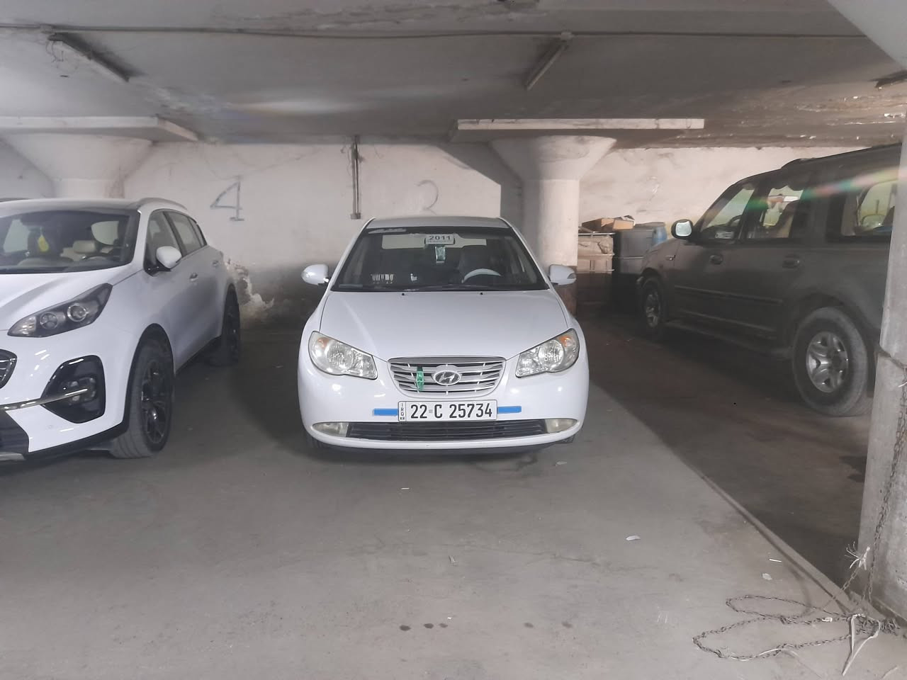 السلام عليكم الانتره  2011 للبيع محرك ألف  ٦ ميه لاتنقيص فقط ٣ قطع بدون داخل  ١١٠ وبيها مجال   ***********
