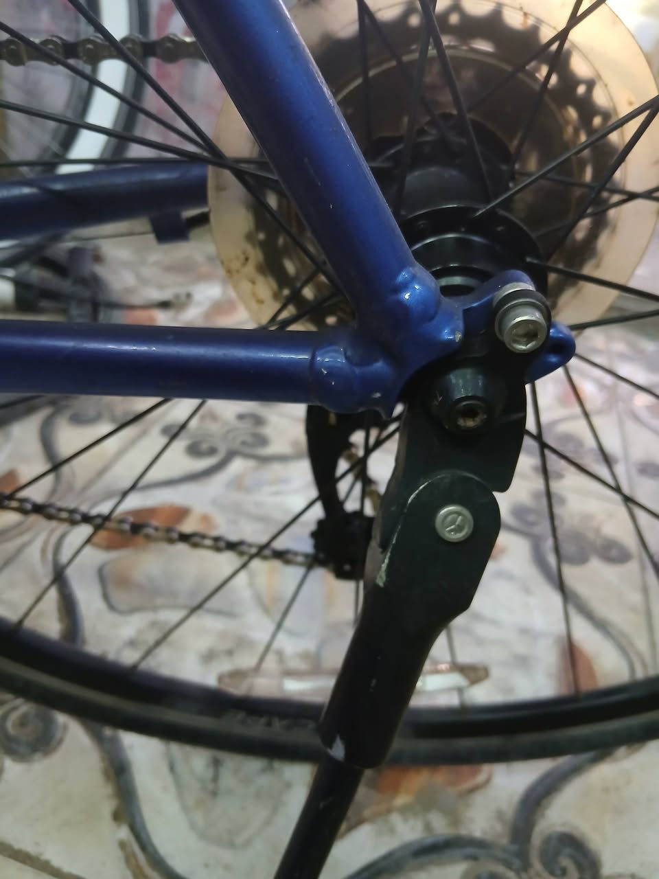 بايسكل للبيع
جاينت سكيب 
 لون مميز 
نضيف كلش 
 كلشي شغال سستم شيمانو بلاد 
بريكات تكترة  
قياس M
 سعر ٢٠٠ فقط 
 عنوان بصرة  
توصيل موجود


**إذا كنت صاحب هذا الإعلان وتريد حذفه لأي سبب، رجاءا أرسل رسالة إلى الدعم الفني**