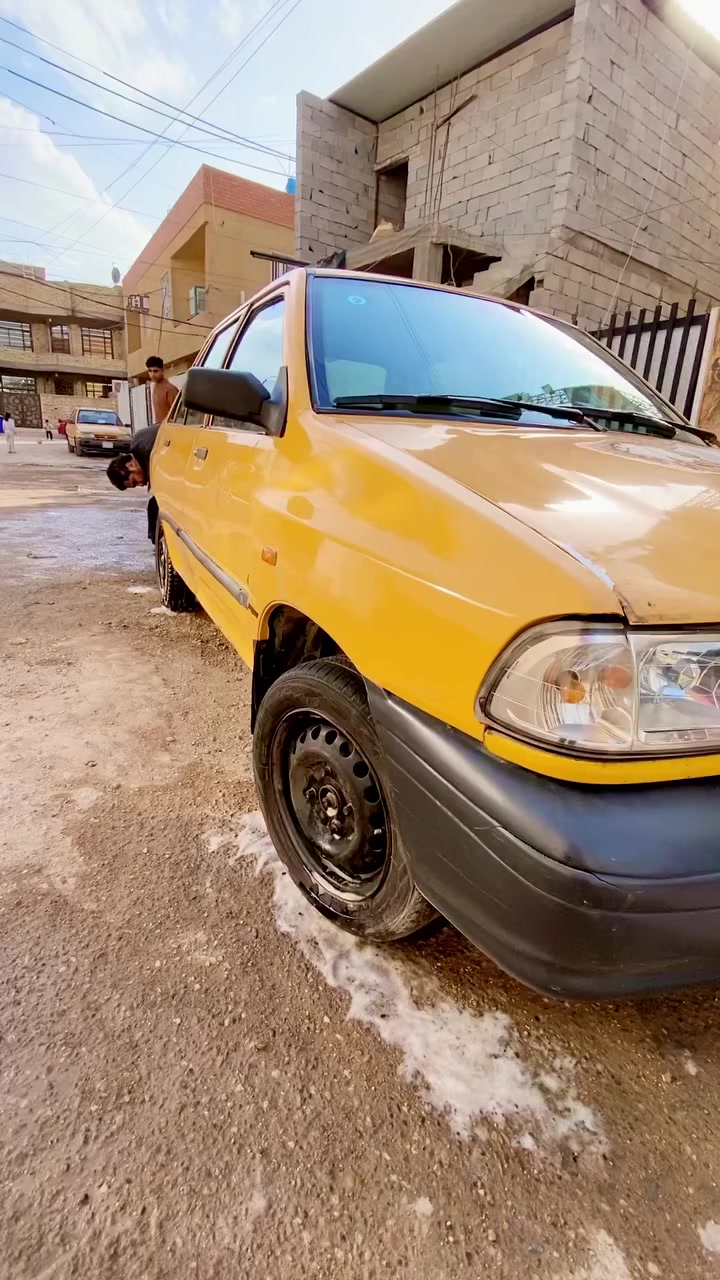 سلام عليكم سايبه 2015بيه خيط تبخير وجراد بالبنيدوسياره خير من الله السعر28$رقم راعيه***********
