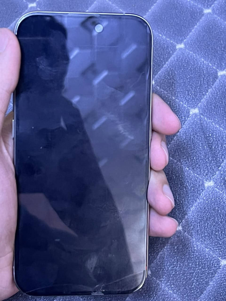 ايفون 15 pro (الصغير) مو الماكس
ذ128
بطارية 89
جهاز نظيف ما مبدل بي ايشي ولا داخل صيانة
محلقات فقط كيبل
مكاني بغداد الحرية 
سعره 850
لتواصل وتساب
***********
