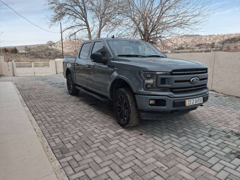 فۆرد F150  مۆدێلی 2020 مەکینە 8بستۆنی 5000 ، مواصەفاتی XLT SPORT ، رەنگی سمینتی ، گێر لەعەرز و شاشە گەورە و دەبڵ ئەکسل و قفڵ ئەکسل و ئۆتۆ ستۆپ ، بۆدی کورت و دەگا گەورە ، رادار و کامێرا و حاسە، جامی دوای سلایدە ، کوشنگ جلد و هیتەر و خەزن و کارەبایی ، تەبرید مەرکەزی ، گێرو مەکینەی بەشەرت نەکراوەتەوە و دەنگ و دوکەڵ و بوخاری نیە ، 41000MILE حەقیقی رۆیشتووە ، زۆر تازەیە ، لاییت لید و بۆدی لید ، تایەو ویلی 20 , سەیارەکە لە ئەمریکا بەرز کراوەتەوە بیلاد بەگلایت رەش ، سەنەوی و ژینگەی نوێیە بەناوی خۆمە، سەیارەکە دو پارچەی بۆیاخە، سعری ٢٤٥و معامەلە هیچ مەسروفی تیانیە ، بۆ پەیوەندی واتس ئەپ و ڤایبەر *********** السليمانية, العراق
