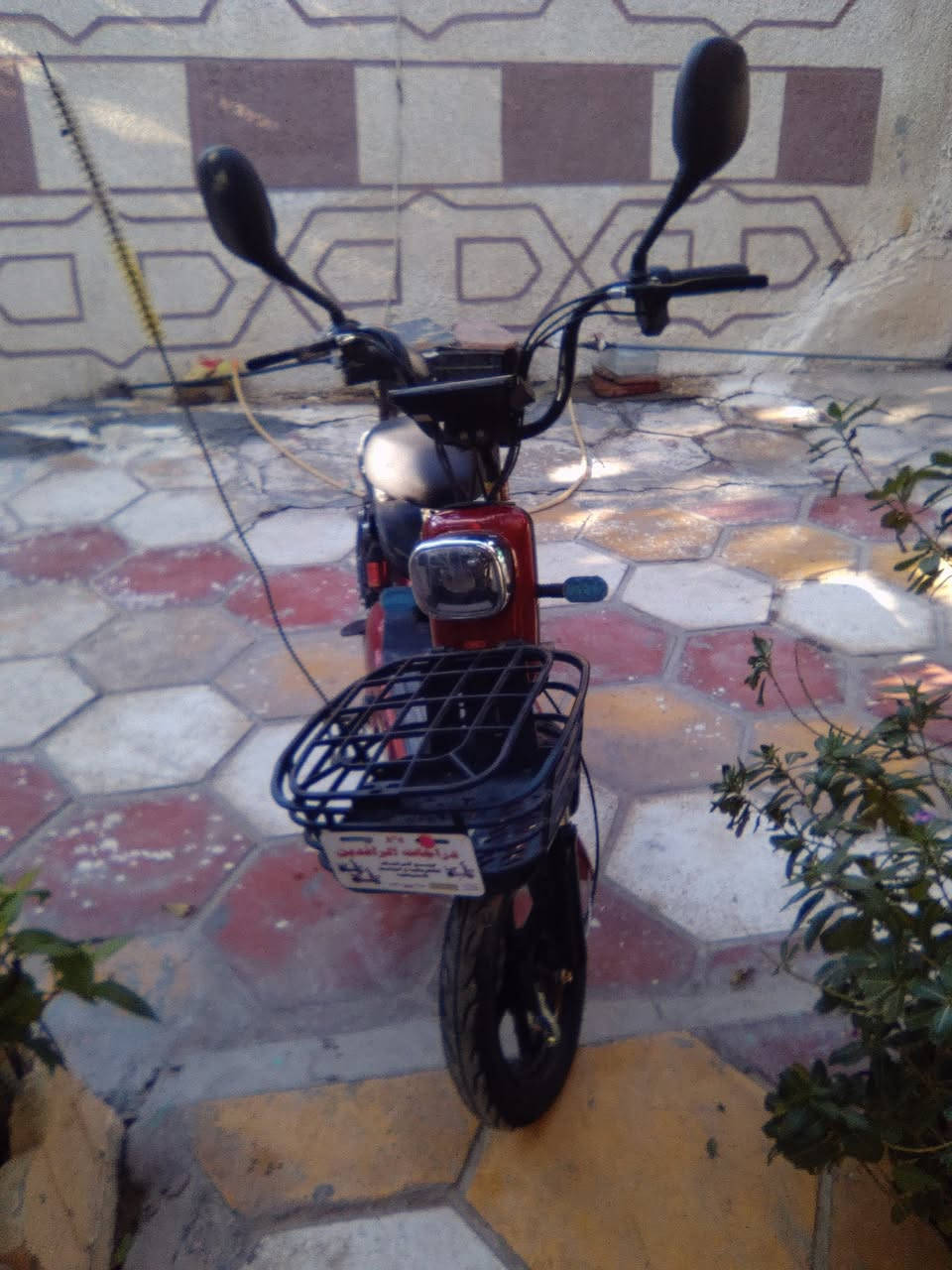 دراجة شحن للبيع حجم 14التواصل علئ هاذة الرقم*********** صار شهرين من اخذتهة دراجة جديدة
