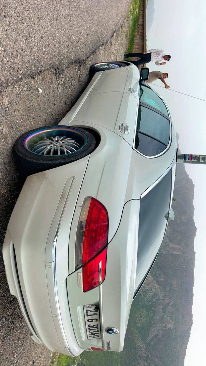 من رخصة الادمن الغالي بي أم باخره باب طويل 2005 حجم 750 كشنات كهرباء امامي وخلفي تبريد تدفئه الكشنات 5 برد لايت زنون بيبان والجنطه شفط تخم تاير سياره سلايت روف والمواصفات تعرفوها أنتم مايحتاج أشرح مال جناي الله شاهد ماتصرف عليها دينار السعر 160 وبيها مجال وكل شي اكو بالسوگ فدوه الگلبك من تعلق خلي عندك ذوق إذا ميعجبك أعبر المنشور المكان سليمانيه..
الإتصال ***********

0778881412
