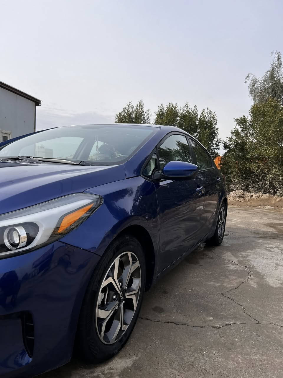 السلام عليكم
كية فورتي وارد امريكي2018 للبيع
محرك 2000 دوش
تحكم ستيرن 
3وضعيات قيادة 
ماشية 200 الف 
السيارة حادثة بنيد و سرقة قبق الجنطة
صور الحادث موجودة وية الصور
سعر السيارة:115 وبيهة مجال  
مكان السيارة بغداد الكاظمية
السيارة تحتوي على منظومة غاز 
***********
