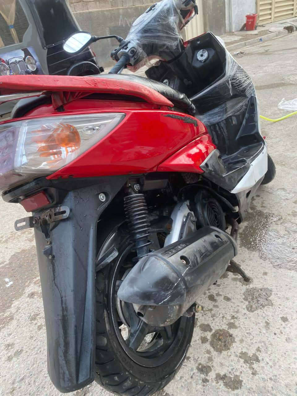 سلام عليكم مرخصت مدير الكروب سكنز فحل بلادي كله شغال سلف هندر اشاير دبل اشاير مابيه اي نقص دراجه طافيه مشتغله ما تسمعه مراوس فورزه 08مكاني بغداد دوره ابو دشير *********** بس وتساب متواجد وعله رقم خاص مامتواجد
