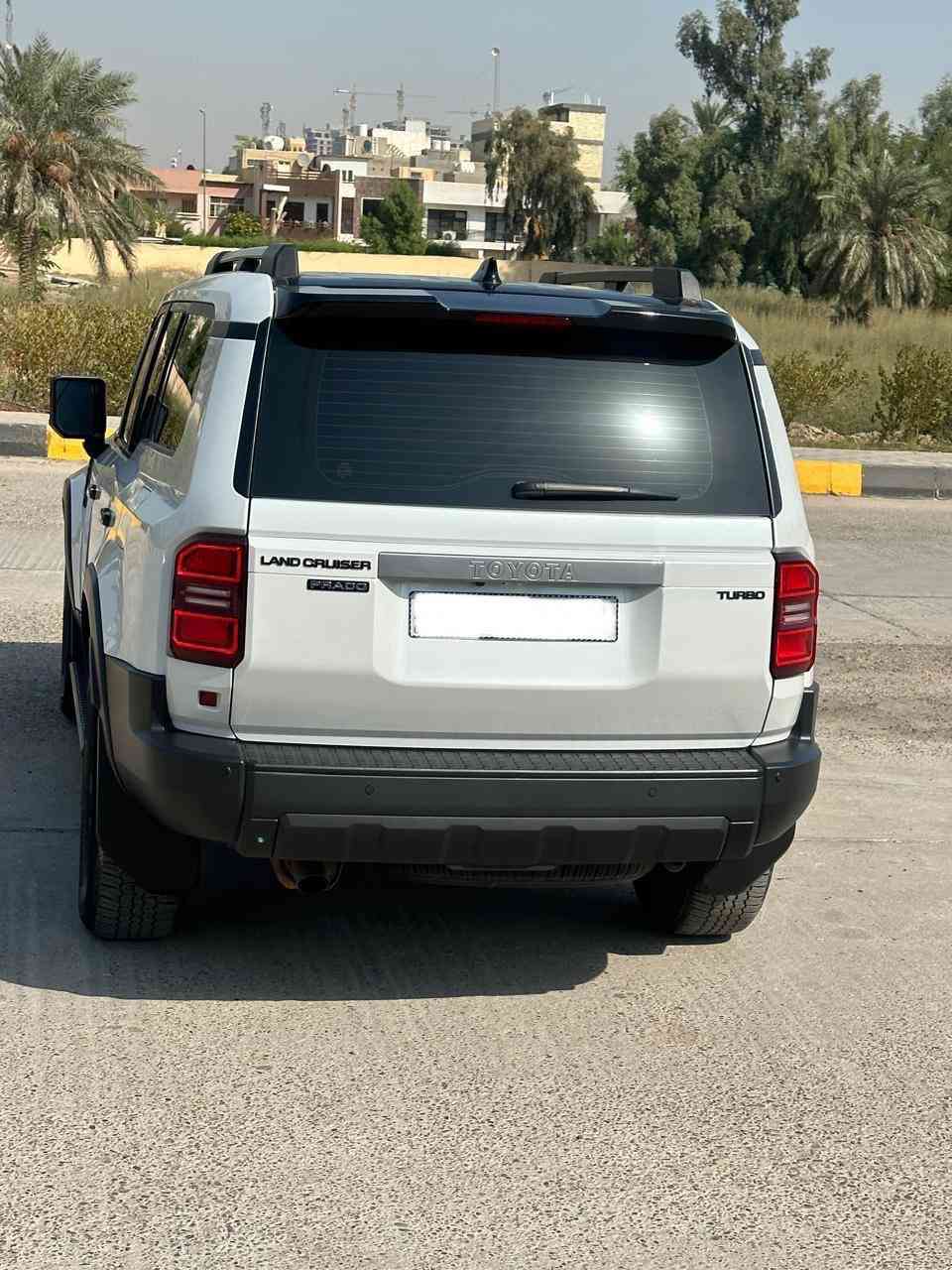 السلام وعليكم
للبيع برادو R1
موديل ٢٠٢٤
وكاله SAS
ماشيه ٣٢ الف كيلو 
رادار امامي
رادار خلفي
حساسات اماميه خلفيه
كامره خلفيه
داخل مخمل اوف وايت
السياره بعدها بالضمان
السياره جديده جداً
مكفوله كفاله عامه بدون شخط
محرك ٢٤٠٠ تيربو
رقم بغداد 
مكان السياره بغداد المنصور
السعر ٤٥٠٠٠ $
***********
