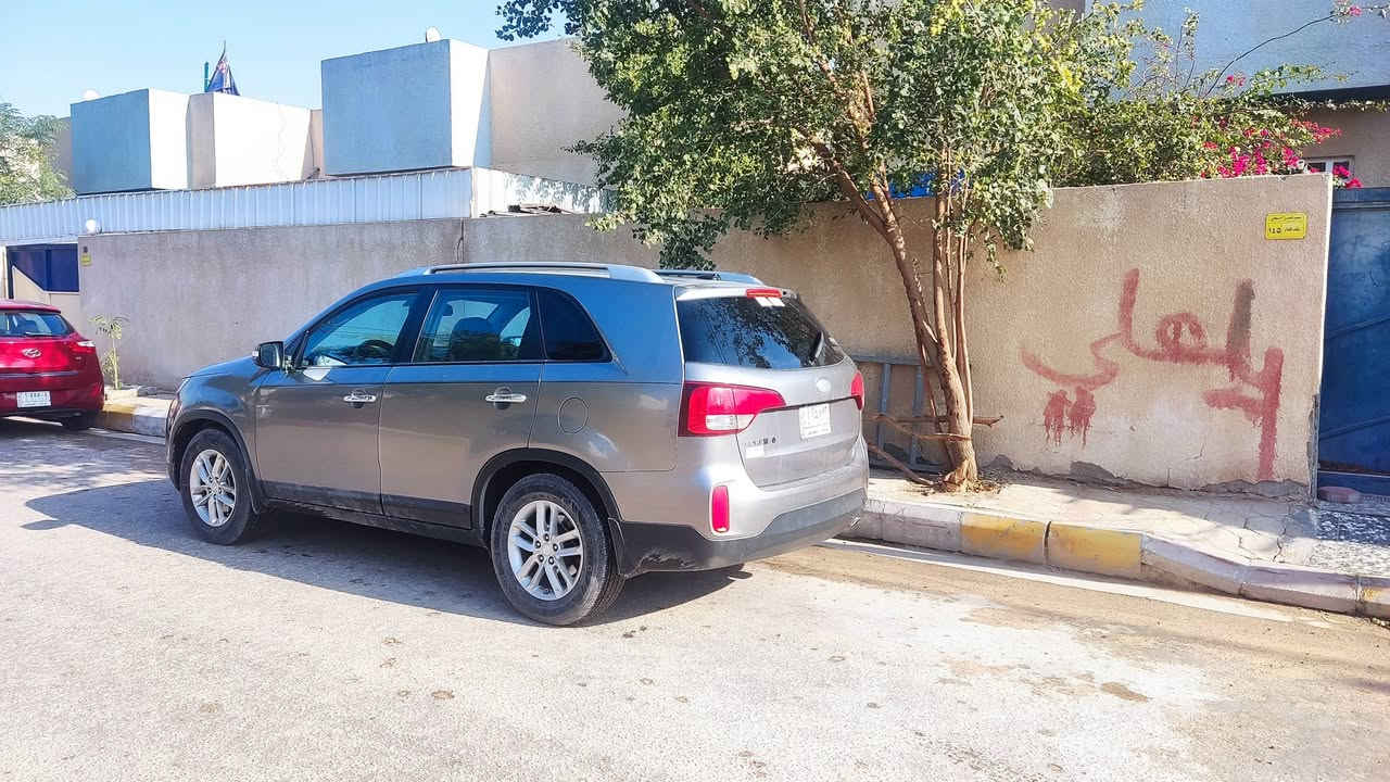 سورنتو للبيع موديل ١٥وارد امريكي حادثها چاملوغ جهة السائق والدعاية محرك ٤ سلندر
G DI
خمسة راكب سيارة جاهزة رقم كربلاء الجديد الانگليزي بأسمي شخصيا  ***********
