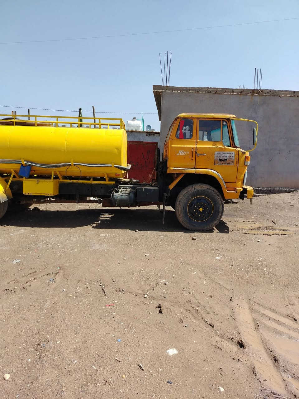 السلام عليكم
هينو تنكر للبيع الرقم انبار
رقم الهاتف ***********
