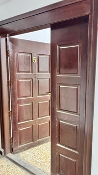 العباسية شارع الفراهيدي • غرفتين • طابق اول