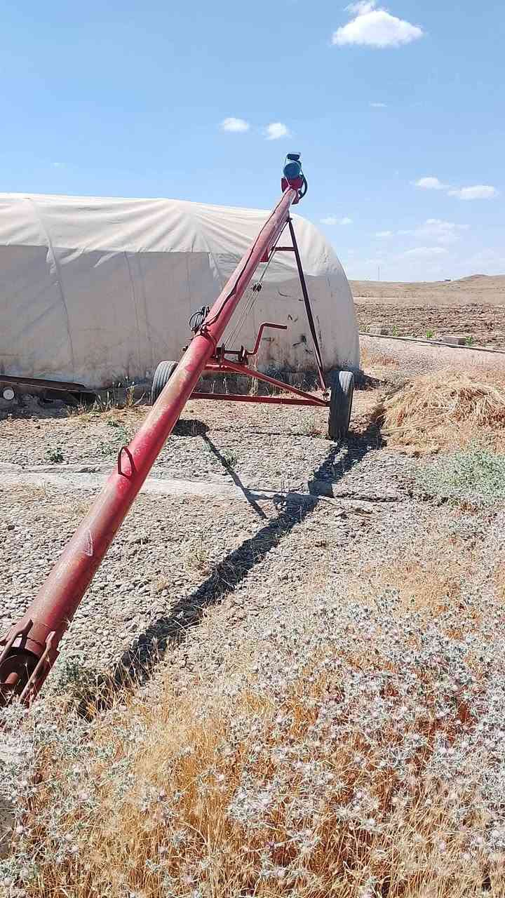 برينه تحميل حنطه للبيع 
صناعه تركيه 
الطول ١٠ متر 
ماطور ٤ حصان سنكل فيز 

للأستفسار الاتصال على الارقام التاليه او مراسله الصفحه 
 ***********  
***********📞
*********** واتساب📞

العنوان/ محافظه واسط /قضاء النعمانيه/ مقابل مجلس بلدي وجامع الحاج جلال الكناني"
