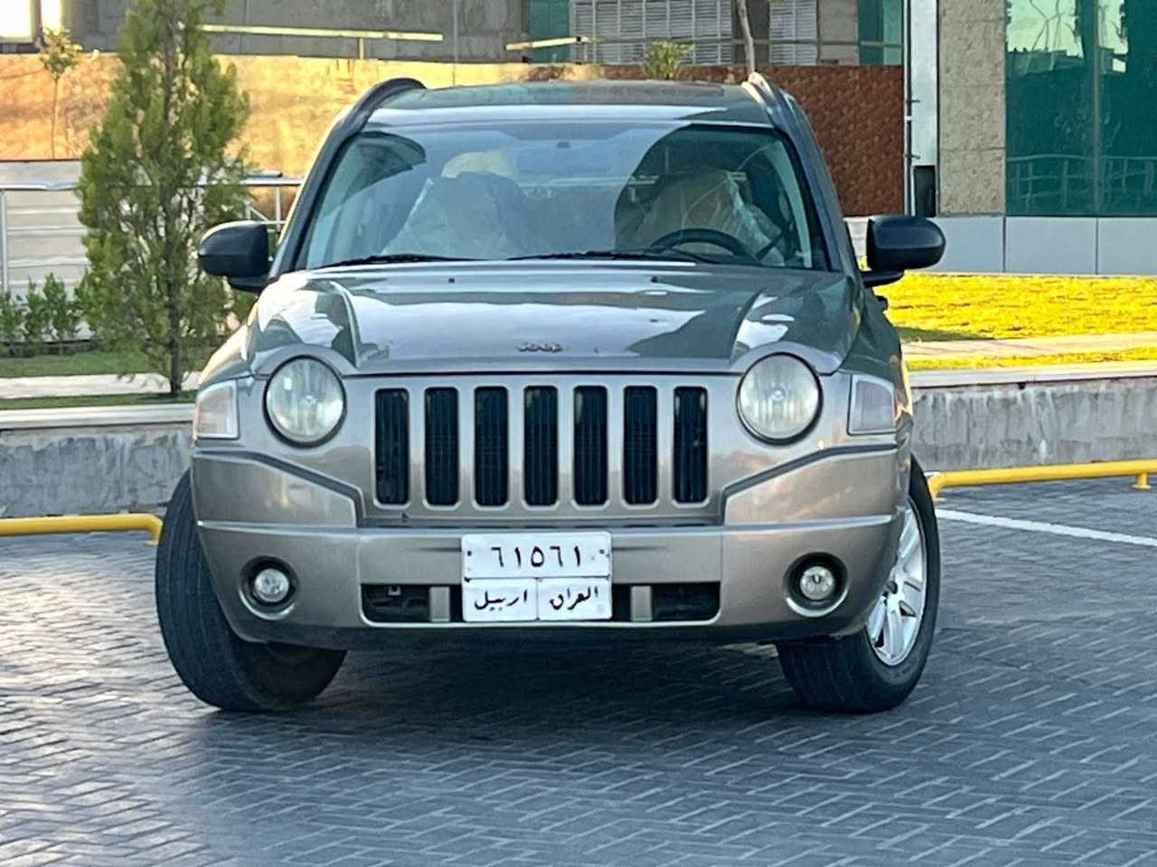 ***********  کورە ک ***********  اسیا ***********  سلام علیکم  جیب کومباس مودیل 2007 فول مواصفات كیرو محرك شرط اربع سلندر سیاره بیها قطع و نص صبغ بدون دواخل بدون حادث بس كلیر   4 ورقە غرامە نزل من سعر  مکان سیارە اربیل شارع میە سعر سیارە 67 مجال بسیط أربيل, العراق
