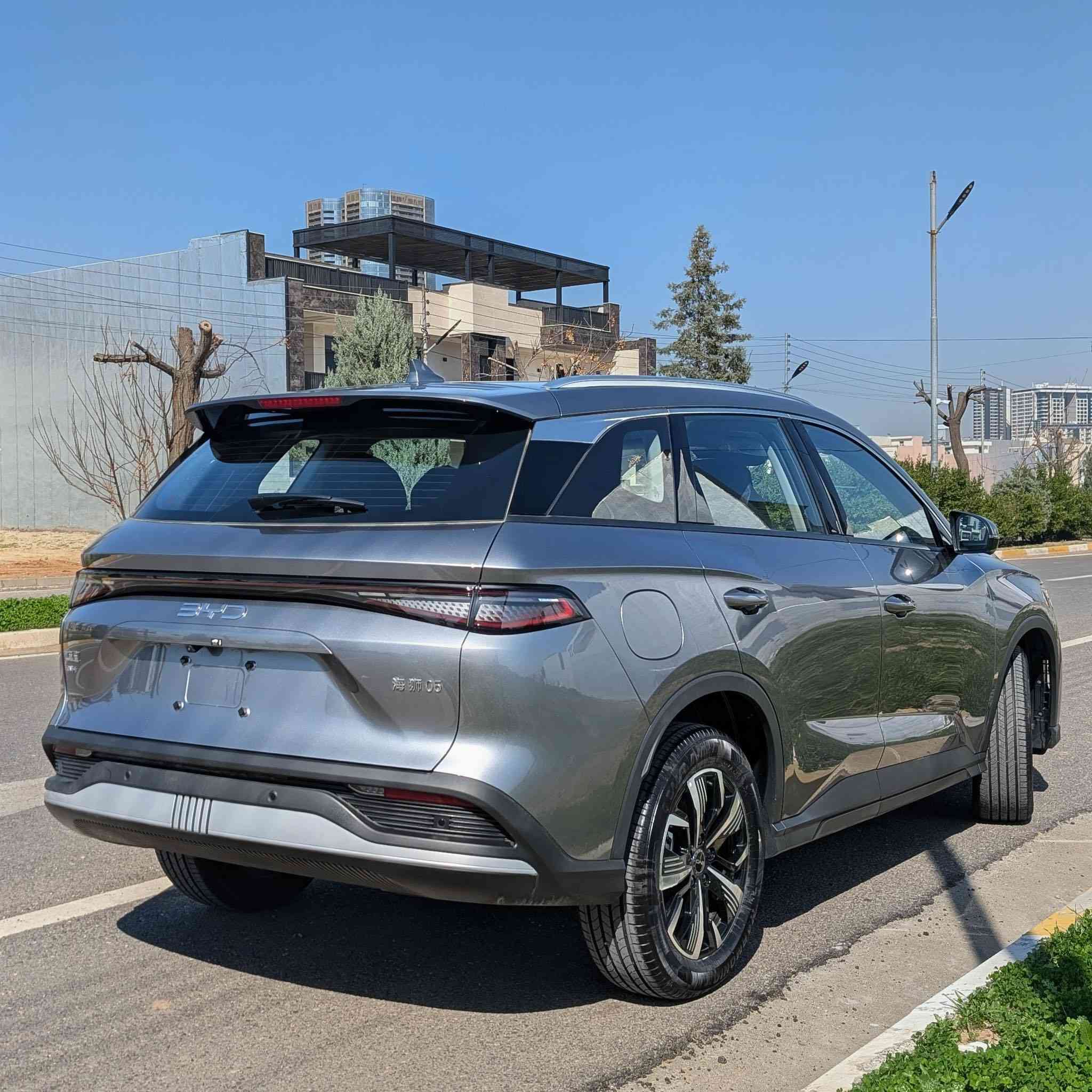 BYD Sealion 05 DM-i 115km

بۆ زانینی نرخ 
لایکی پەیج بکە و کۆمێت بکە نرخت پێدەگات 

سفر کیلۆمەتر
کوشن کارەبایی
سەقف پانۆرامە
ناو لید
ڕادار
کامێرە 360
 خەتی جادە
سفرە 
چەندین ماسەفاتی تر.

سەیارەکە لە هەولێرە 

ژمارەی خاوەنی 
***********
______________________

BYD Sealion 05 DM-i 115km

لمعرفة السعر
لايك للصفحة وعلّق ويوصلك السعر

صفر كيلومتر
كوشن كهربائي
سقف بانوراما
داخلية ليد
رادار
كاميرا 360
حساس خط الطريق
صفر وارد
ومواصفات هواي غيرها

السيارة موجودة في أربيل

رقم المالك:
***********
