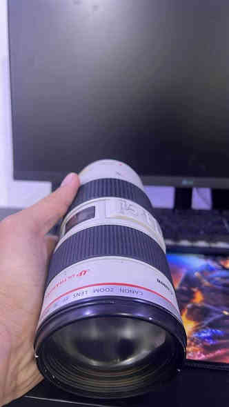 كامرات كانون d80 سستم كامل 3 كامرات نظافه 90% مع العدسات الاصليه 18-135 مع 👇🏻

- عدسة كانون 70-200 الاصدار الاول فتحة 2.8 ( بيها خلل اوتو فوكس فقط )

- كامرة كوبرو 9 مع رام 64GB

- رونن dji Rs3 min ( نسخة المني )

- شواحن الكامرات + البطاريات + الحقيبه + رامات 

السعر الكلي : 3500 وقابل للتفاوض 

التواصل او الاستفسار موجود واتساب + اتصال على هذا الرقم *********** البصرة
