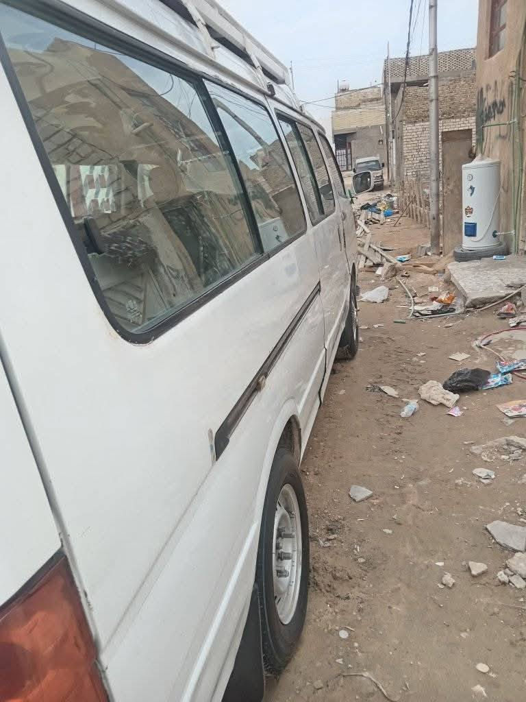 جنبي14مكفوله من ضربه والصبغ دوشمه عامه تخم تاير حداديه محرك كيراكسل عالشرطابيع عالسونارالسعر80وبيه مجال ***********
