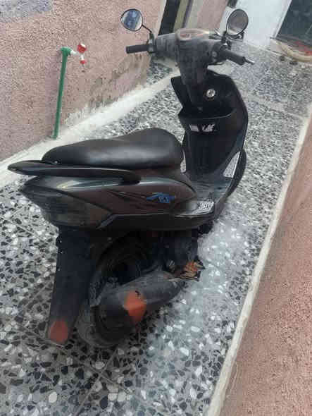 سلام عليكم  درجة اللبيع ماكس عدله نضيفه  السعر 500
 *********** المكان بغداد الحبيبية
