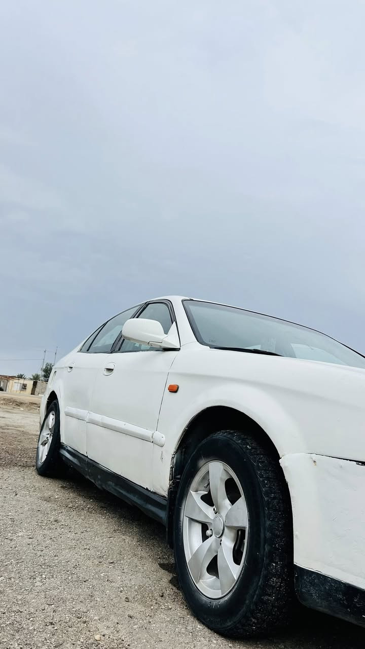 السلام عليكم سيارة شوفرليت ابيكا رقمها صدامي ديالى سنويتها كارتونية منتهية ب٢٠١٤ محركها بية خيط تبخير وتحتاج ترتيبات والسيارة شوفة عينكم نظافتها من الداخل والخارج عليها غرامات ٣٨٠ الف وراعيها موجود بالحلة ويريد مداور سعرها ١٥ وبيها مجال ***********
