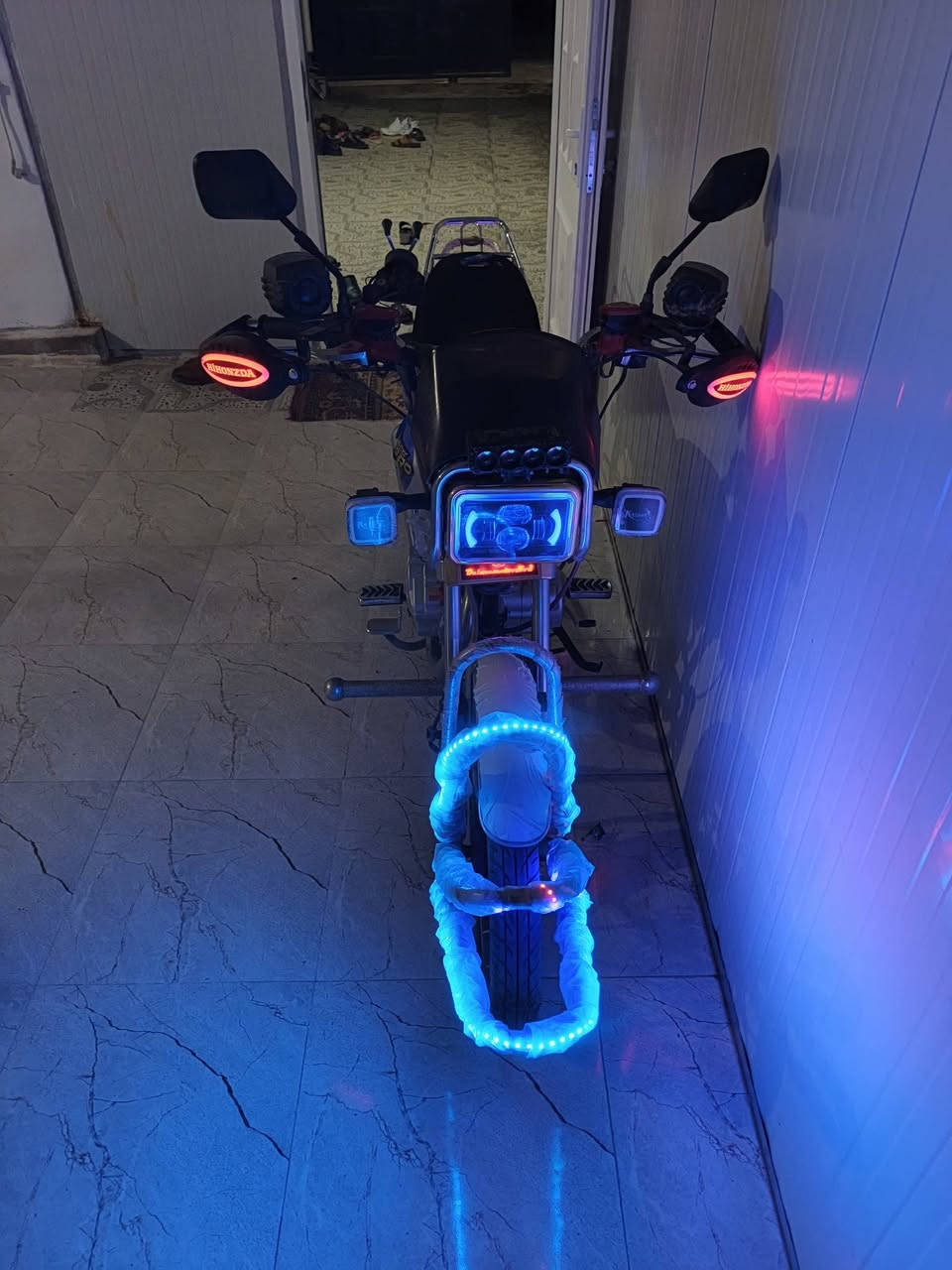 متاح السعر خاص


**إذا كنت صاحب هذا الإعلان وتريد حذفه لأي سبب، رجاءا أرسل رسالة إلى الدعم الفني**