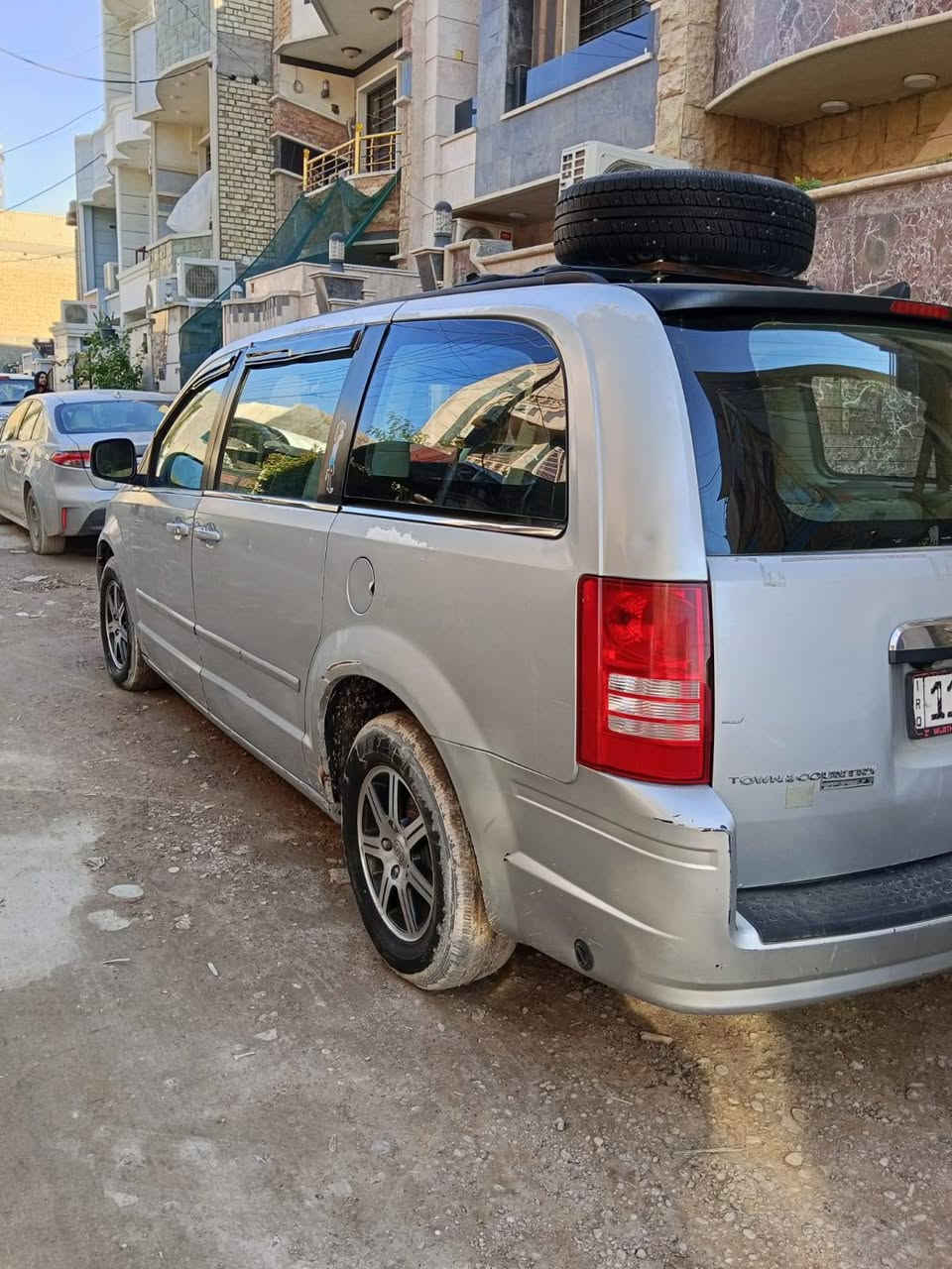 السلام عليكم دوج كلايسر 2008فول مواصفات 4كشنات تدفئه بردات كشنين الاماميه كهرباء شاشه عطلات تلفزيونات قماره مسجل اندرويد كامره حوادث وكامره بك كشنات بلع وابواب وصندوك كهرباء وجام كهرباء وتشغيل عن بعد ومنظومه غاز وكير ومحرك مكفولات رايدهه ب110 وبيه مجال ***********ابو دان
