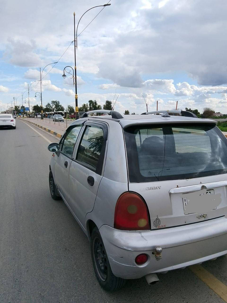 كوكو لون رصاصي للبيع 
موديل ٢٠١٣ كير عادي
رقم الماني والشرعي موجود
مكينة وكير شرط
تبريد+تدفئة شغالين
سيارة داخلها نظيف
بطارية جديدة+طخم نظيف
السعر 31 وبيها مجال بسيط ..
للاستفسار ***********
