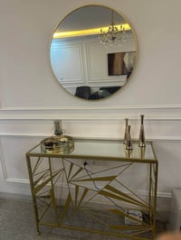 كونسول ومراية • قابل للتفاوض • أربيل جامعة