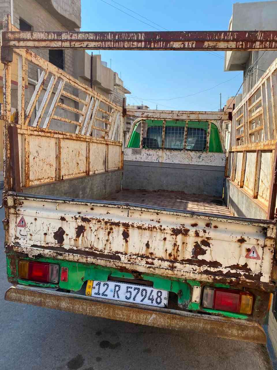 كيه حمل بينكو موديل95
مكينه شرط 

كير شرط 

جامات كهربائي

داخال نضيف

طخم تاير جديد

مكاني موصل
استفسار على سعر اتصل على الرقم

***********

***********
