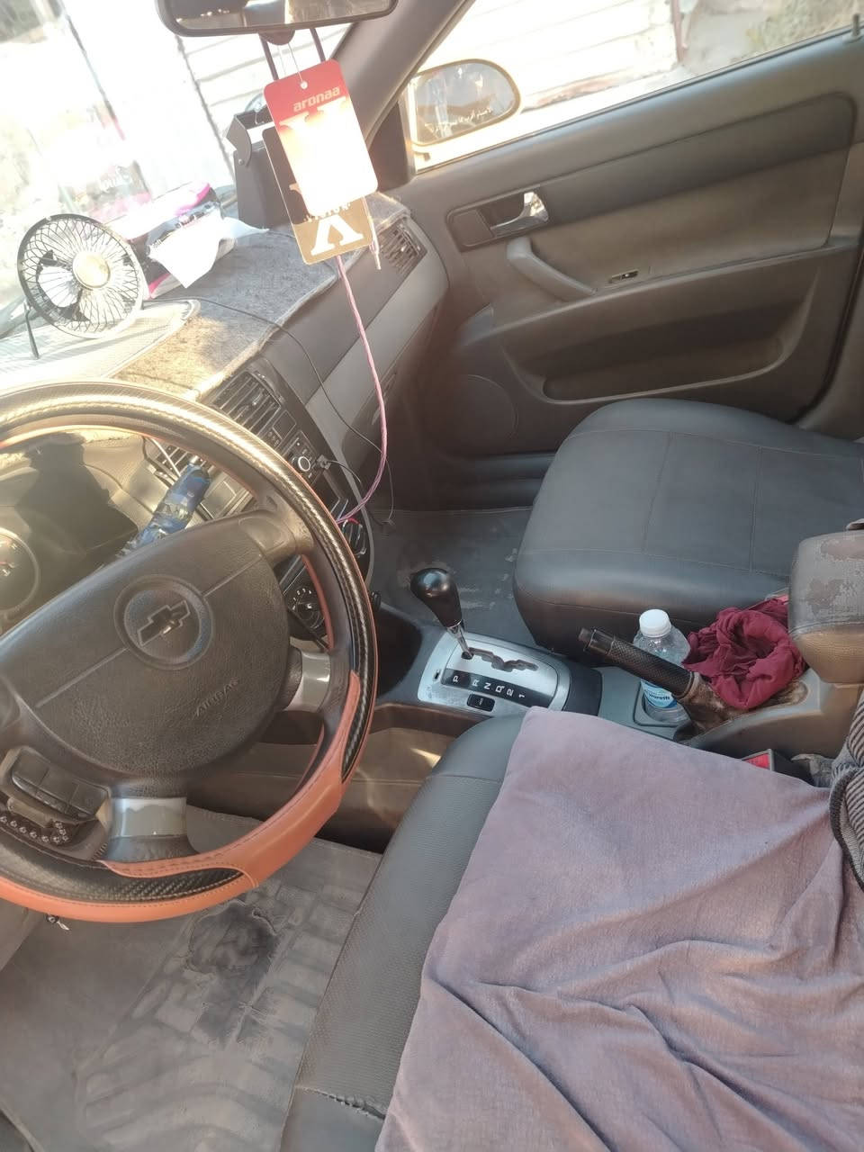 يا الله رمضان كريم اللهم صل على محمد وآل محمد البيع شوفرليت اوبتره موديل ٢٠١١ محرك 1600جديد وكير جديد كشر نظيف دواخل كله جديد تخم تايرات جديد صدر كلة جديد جاملخ كله نظيفات السعر ٧٥ وبيه مجال ***********
