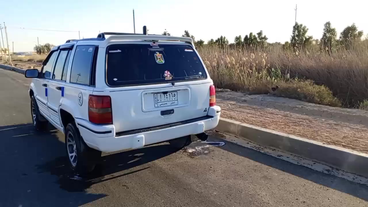 جيب شيروكي موديل 93 رقم مثنى مشروع وطني تحويل مباشر محرك وكير 3000 اكسن محور سيدان خير من الله تخم تاير كهربيات كلها شغاله شاشه كامره مضخم صوت سياره جاهزه للبيع السعر 40 وبيها مجال للطيبين رقم الهاتف *********** مكان السياره ناصريه قضاء الدوايه
