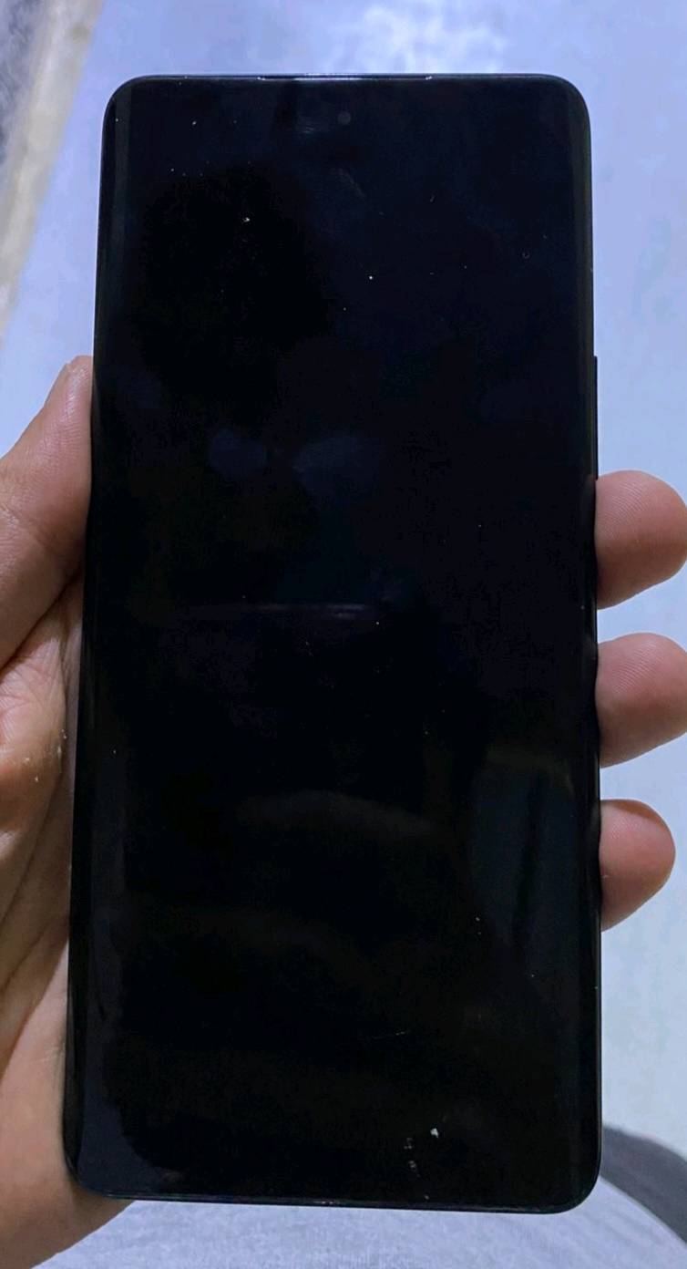 سلام عليكم هونر X9B 5g ذاكره 256 جهاز نضيف كامل ملحقات  استعمال بيت بيه شخط بصيط بلكامره بس مامئثر ابد
سعره240 وبيه مجال رقمي ***********
مكاني بصره قرنه