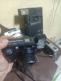 كاميرا • قابل تفاوض