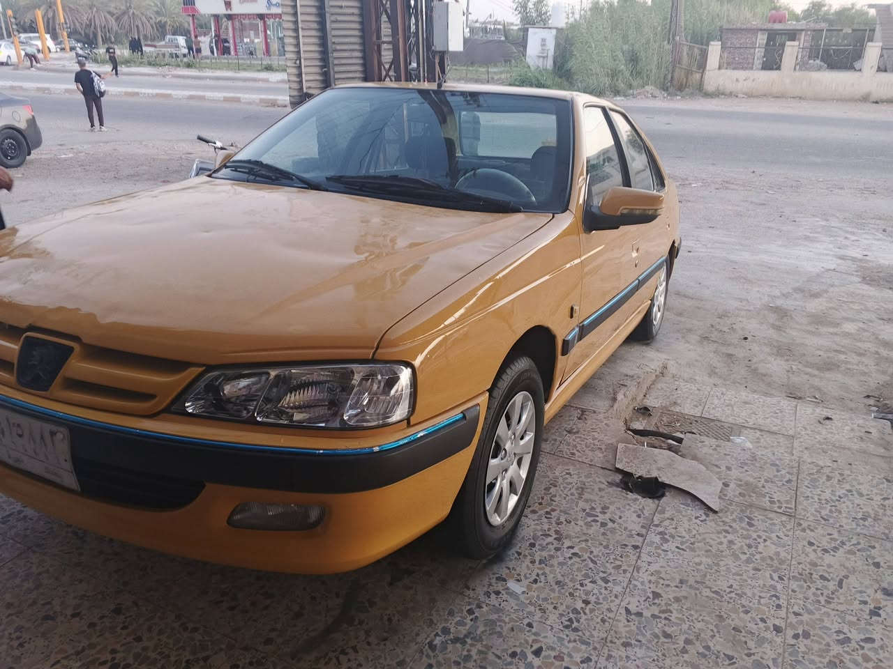 بيجو بارص موديل 15 رقم بغداد 
مكينه وكير مكفولات 
تبريد خير من الله 
حداديه جديده 
تخم تاير جديد 
منضومه غاز 
دواخل السياره جديده كلش 
خط وبحث جدد البارحه صفرتهن
السياره ماعايزه اي شي من فضل الله 
واسط النعمانيه 
السعر 43
بيع أو مراوس مع سياره خصوصي 
***********
