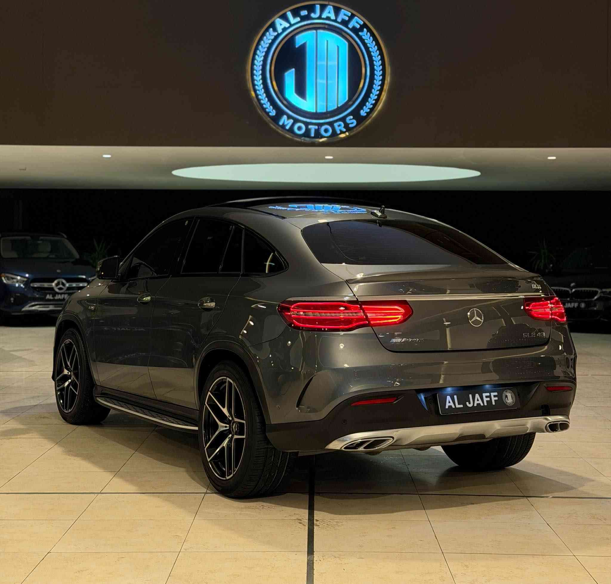 سعر جدا مناسب 🔥🔥🔥
السلام عليكم
للبيع
مارسدس GLE43 AMG موديل 2019 خليجي شركة اربيل  وكالة شركة مارسدس BCM
فول مواصفات ( أبواب سحب وبصمات وبانوراما وجكات وشاشات ورادارات وحساسات وكامرا 360 درجة وكشنات جلد تدفئه وتبريد وخزن وصندوك كهرباء ونقطة عمياء  وبعد كلش هواية مواصفات
🚨بصمتين شركة وياها
🚨مضلله وبيها باج تضليل
السياره مكفولة بدون صبغ او تبديل او بارد وگير ومكينه وخللات بشرط (صفر مسج)
السيارة مرقمه وجاهزة
السعر : 390 $ ورقه 
للاستفسار: ***********  
العنوان : السليمانية المعارض الجديده شركه (الجاف موتورز)
معرض رقم (28) السليمانية, العراق
