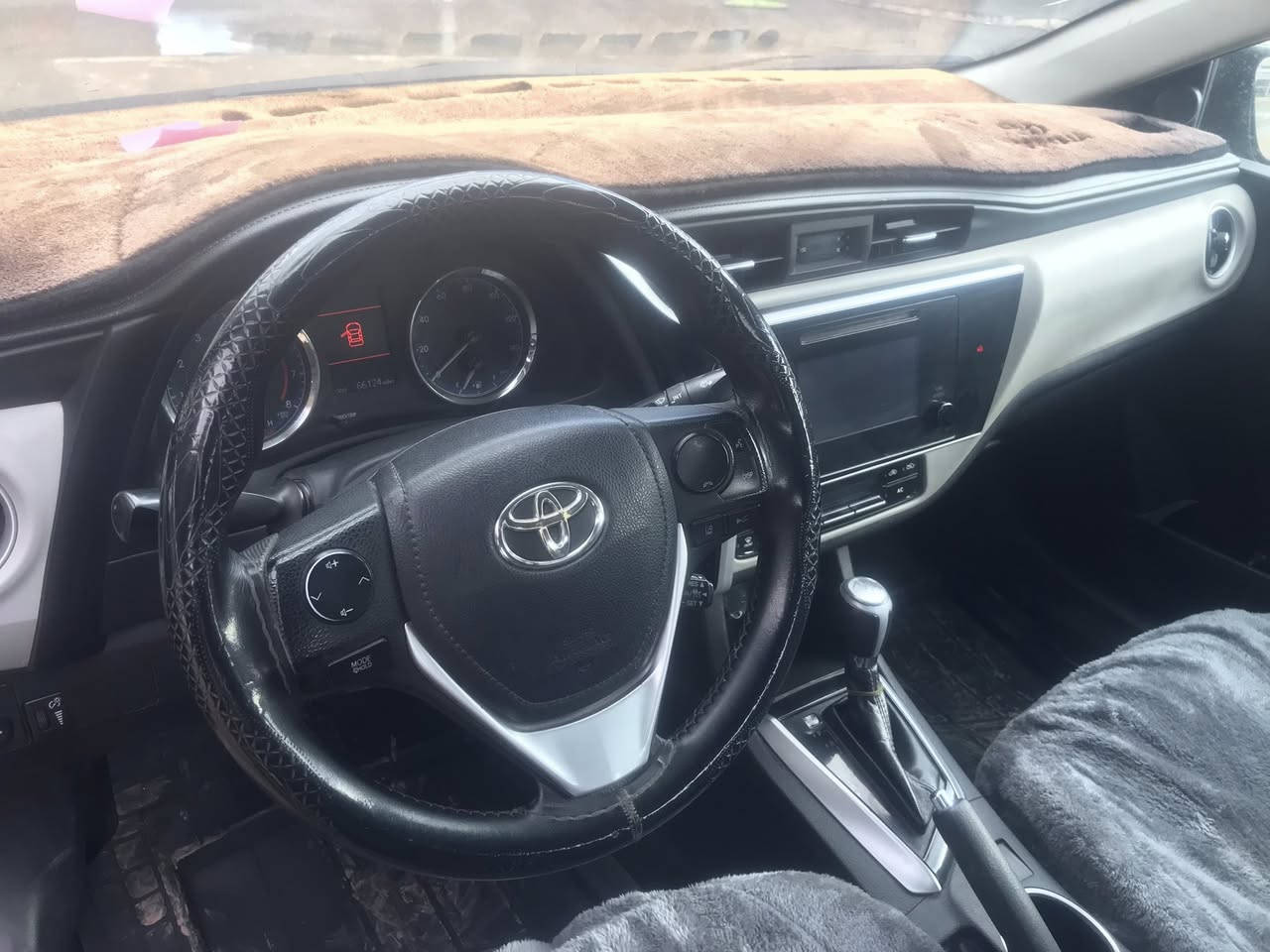 كورولا موديل 2019رقم سنويه جدين كير محرك ابشرط 
5قطع بدون دواخل بدون ايرباك مصبوغ صبغ فرن تحويل ابشرط رقم موبايل ***********
