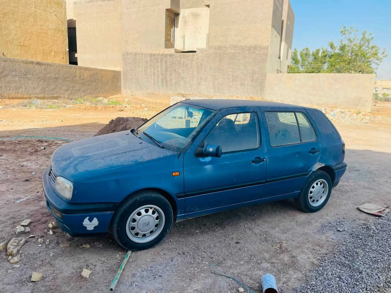 سلام عليكم ورحمة وبركاته كولف البيع مديل ١٩٩٢
السياره خير من الله تبريد 🧊 ثلج صدر جديد كهربائي كله شغاله رقم بغداد بسمي تحويل ثاني يوم سعر٣٥ وبيهه مجال 
عنوان بغداد بسمايه مقابل المجمع السكني النفطي رقمي *********** مستعجل جدا
